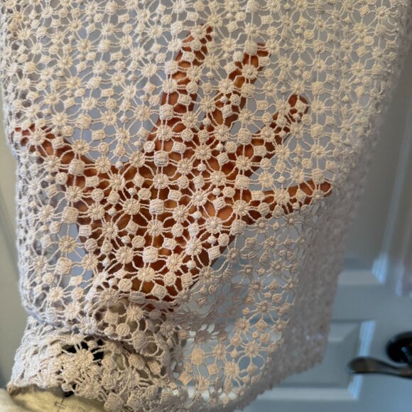 RW & Co White embroidered blouse - Picture 3 of 4